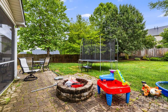 52 Black River Road, Fletcher, NC 28732