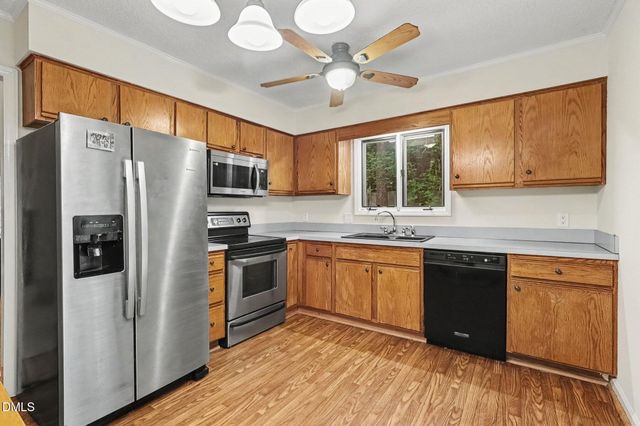 106 Old Stable Court, Chapel Hill, NC 27514