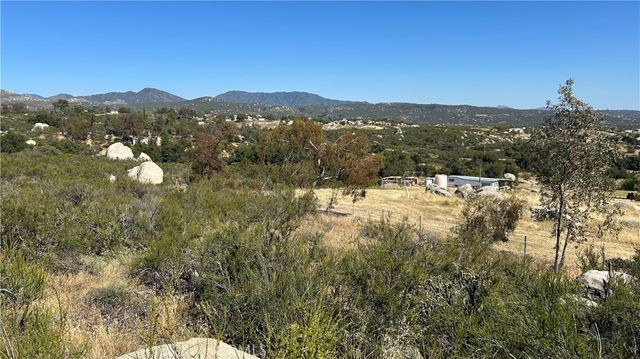 34443 Fisher, Hemet, CA 92544