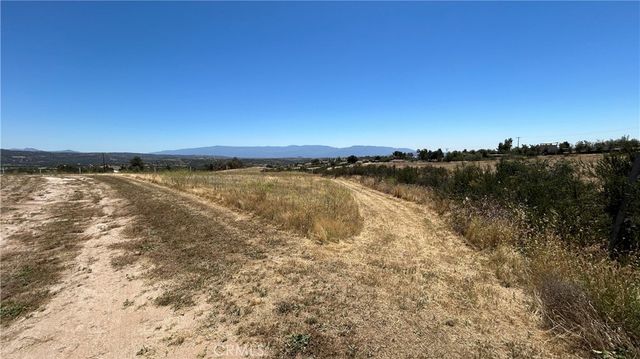 34443 Fisher, Hemet, CA 92544
