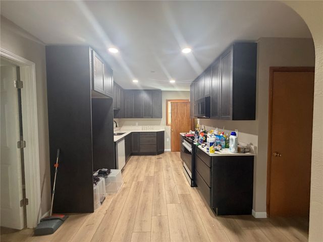 4400 Nursery Road, Cedar Rapids, IA 52404