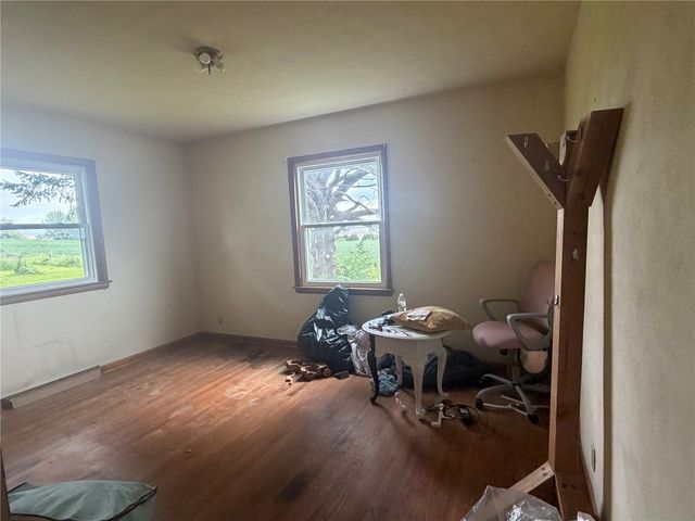 4400 Nursery Road, Cedar Rapids, IA 52404