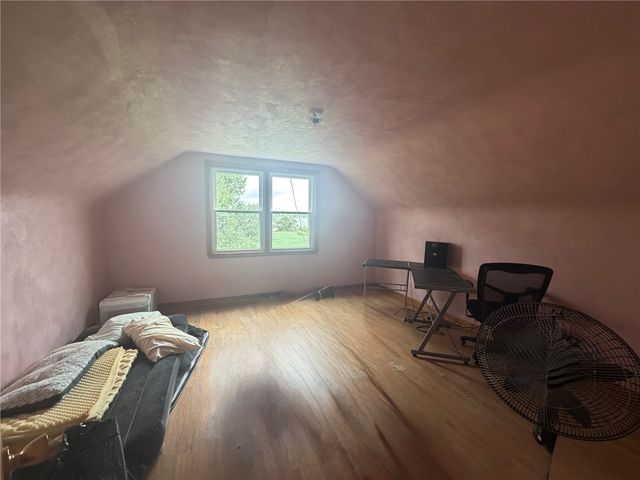 4400 Nursery Road, Cedar Rapids, IA 52404