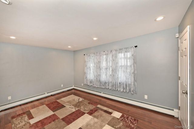 93 Abbey Lane, Levittown, NY 11756