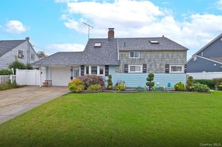 93 Abbey Lane, Levittown, NY 11756