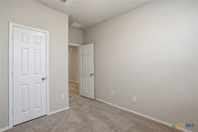 1126 Stone Valley Road A, Temple, TX 76502