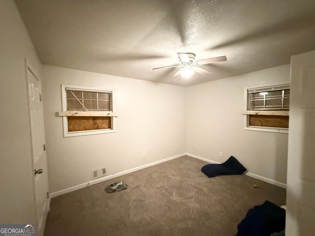 1465 Holcomb Avenue, East Point, GA 30344
