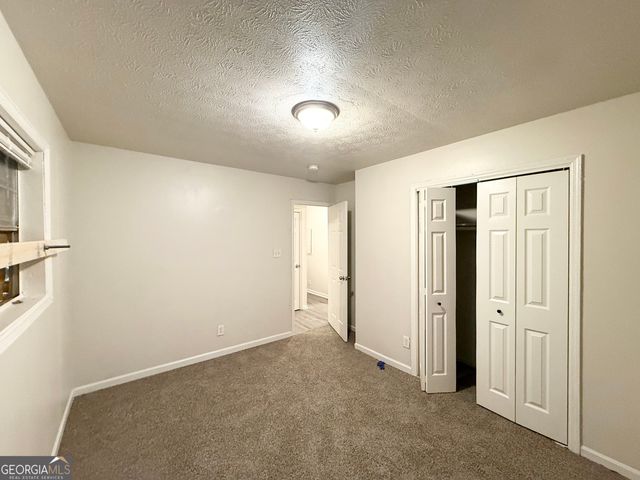 1465 Holcomb Avenue, East Point, GA 30344
