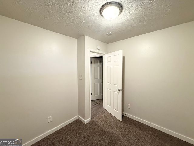 1465 Holcomb Avenue, East Point, GA 30344