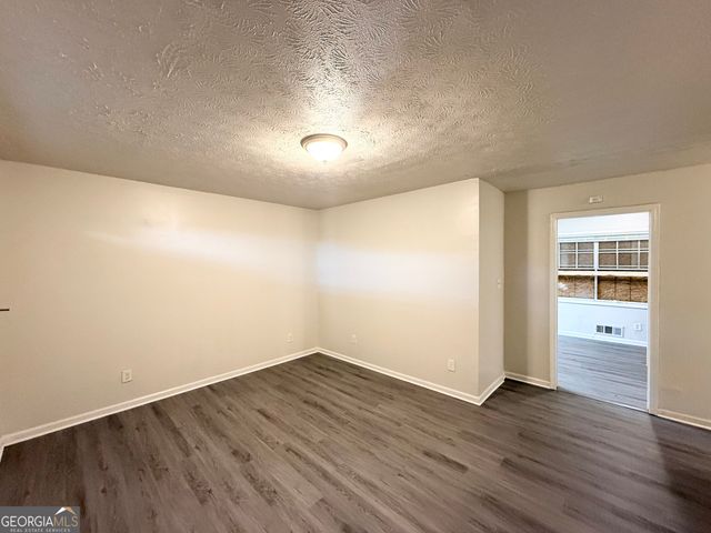 1465 Holcomb Avenue, East Point, GA 30344