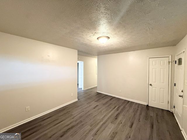 1465 Holcomb Avenue, East Point, GA 30344