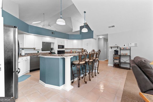 90 Hazelridge Lane, Sharpsburg, GA 30277