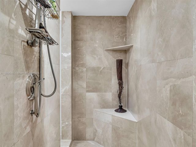 3301 NE 183rd St 2107, Aventura, FL 33160