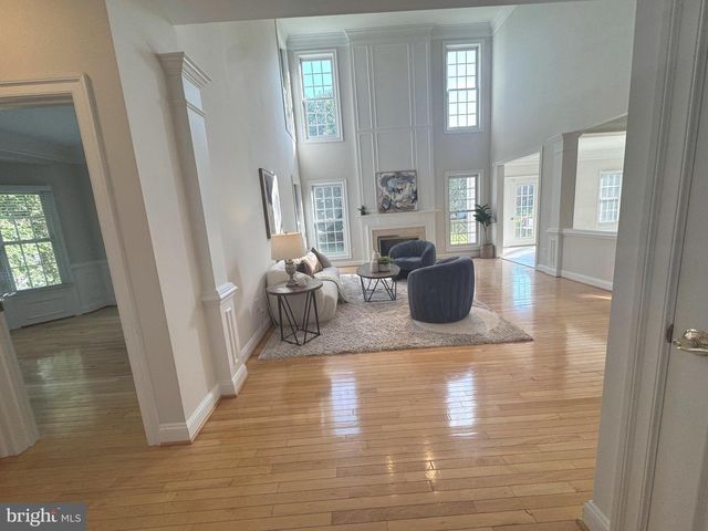 10312 CONISTON, Potomac, MD 20854