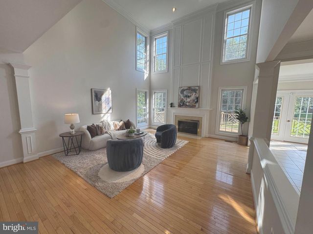 10312 CONISTON, Potomac, MD 20854
