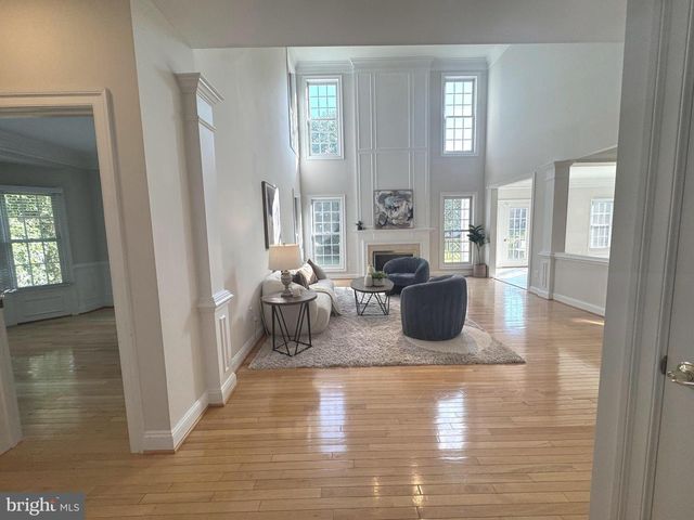 10312 CONISTON, Potomac, MD 20854
