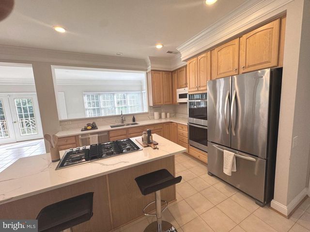 10312 CONISTON, Potomac, MD 20854