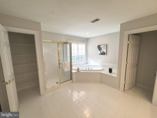 10312 CONISTON, Potomac, MD 20854