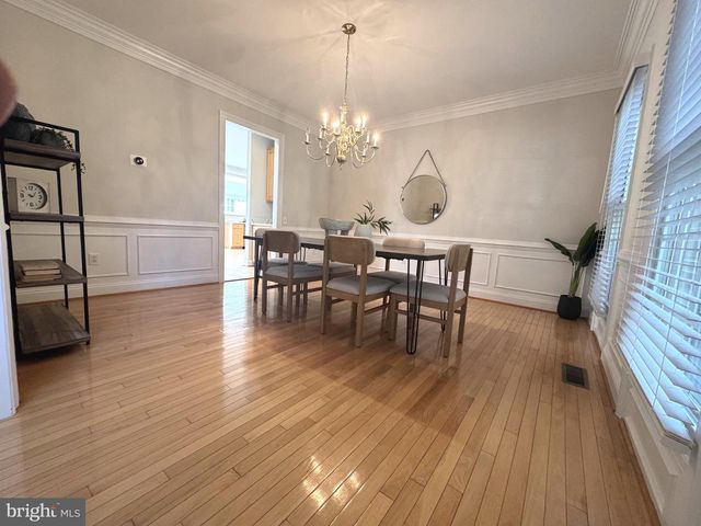 10312 CONISTON, Potomac, MD 20854