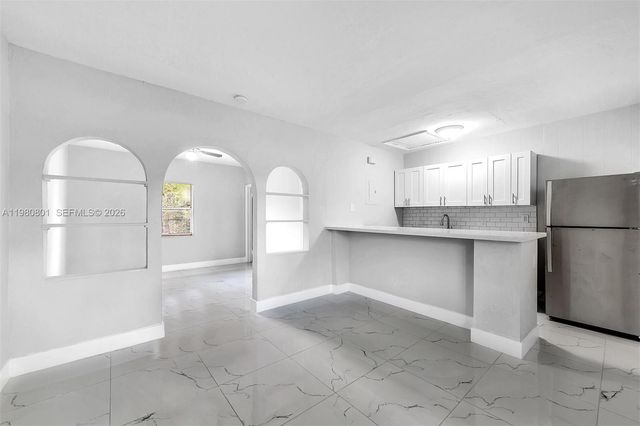 1229 Miami Rd 3, Fort Lauderdale, FL 33316