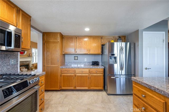 1894 Sunbury, Escondido, CA 92026