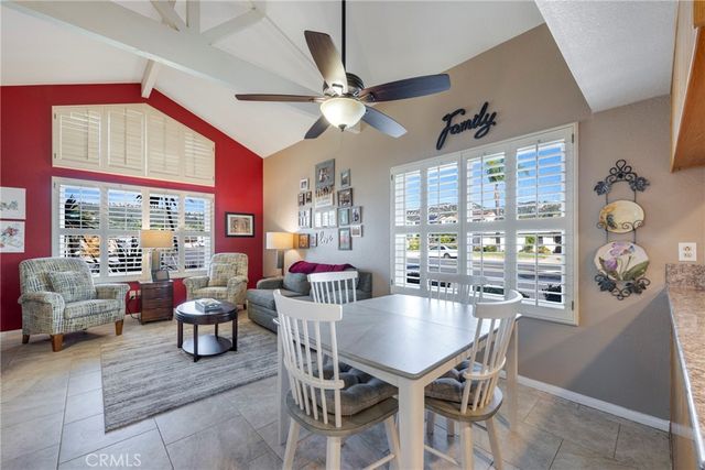 1894 Sunbury, Escondido, CA 92026