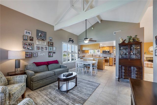 1894 Sunbury, Escondido, CA 92026