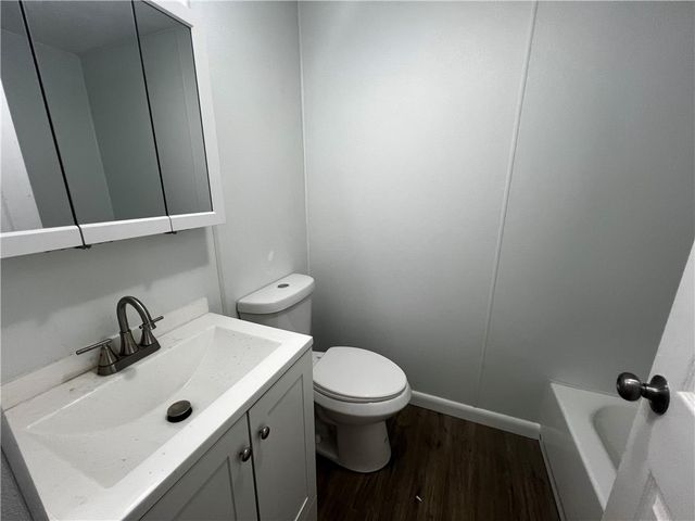1890 Broad Street 116, Cranston, RI 02905