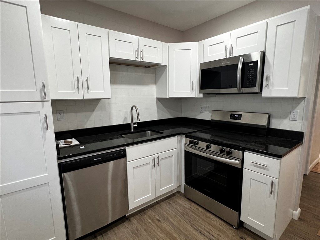 1890 Broad Street 116, Cranston, RI 02905