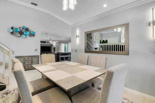 9398 Aqua Vista Boulevard, Boynton Beach, FL 33437