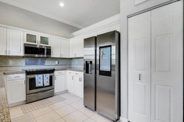 9398 Aqua Vista Boulevard, Boynton Beach, FL 33437