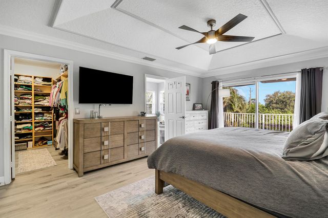 9398 Aqua Vista Boulevard, Boynton Beach, FL 33437