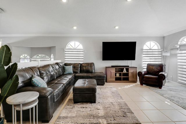 9398 Aqua Vista Boulevard, Boynton Beach, FL 33437