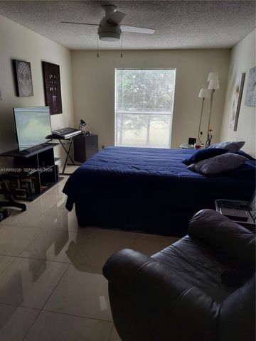 8310 Sands Point Blvd L305, Tamarac, FL 33321