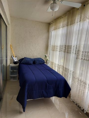 8310 Sands Point Blvd L305, Tamarac, FL 33321