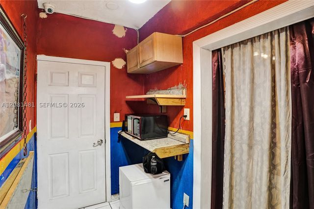 4404 Pembroke Rd, West Park, FL 33021