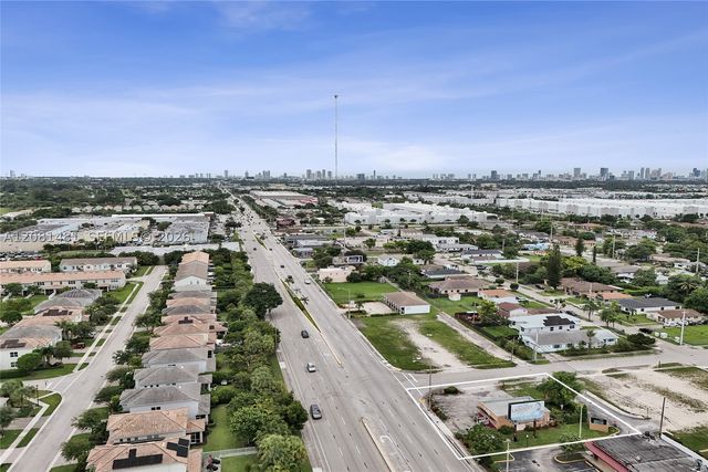4404 Pembroke Rd, West Park, FL 33021
