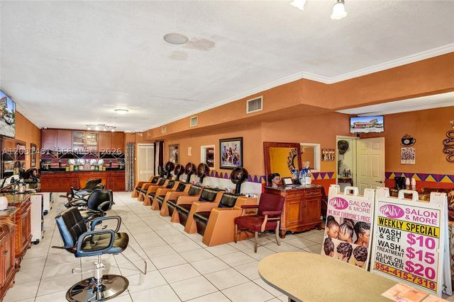 4404 Pembroke Rd, West Park, FL 33021