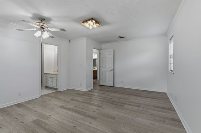 1059 Oakwood Rd, Joelton, TN 37080