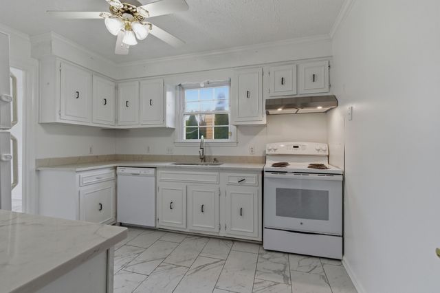 1059 Oakwood Rd, Joelton, TN 37080