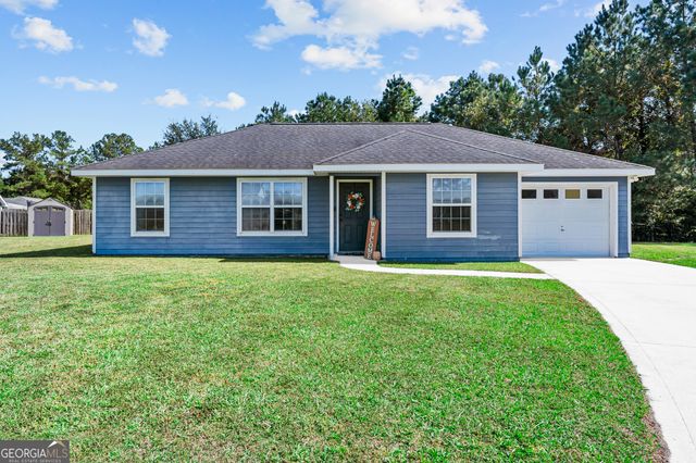 102 Pin Oak Court, Kingsland, GA 31548