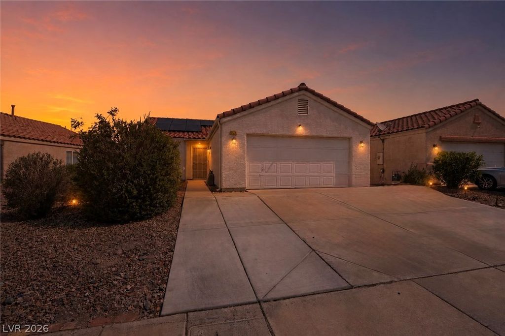 624 Black Sand Court, Henderson, NV 89011 — exterior