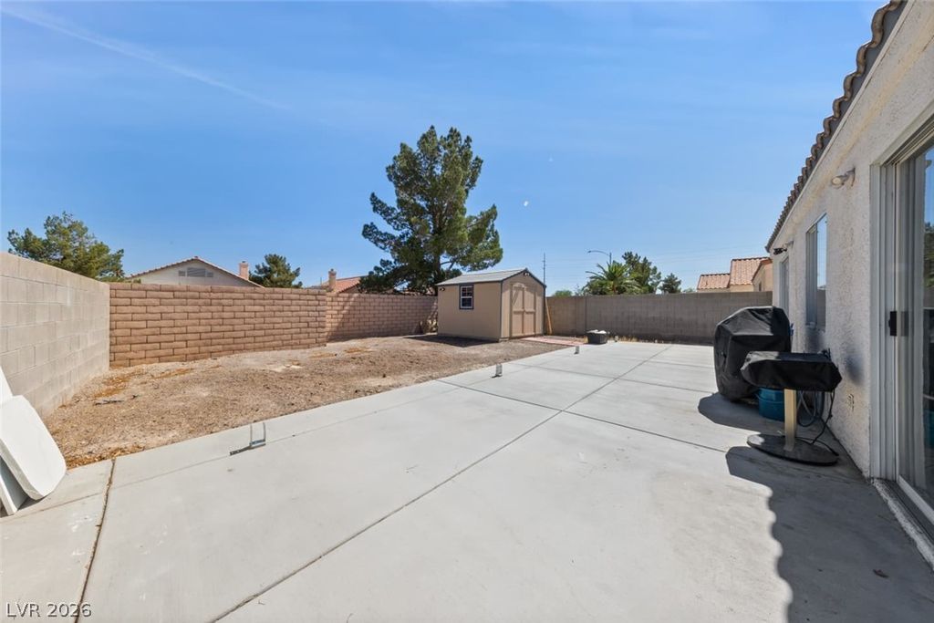624 Black Sand Court, Henderson, NV 89011 — photo 4
