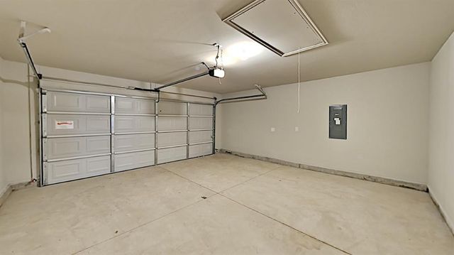 10712 NW 18th Street, Yukon, OK 73099
