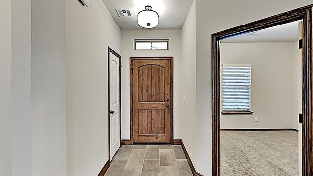 10712 NW 18th Street, Yukon, OK 73099