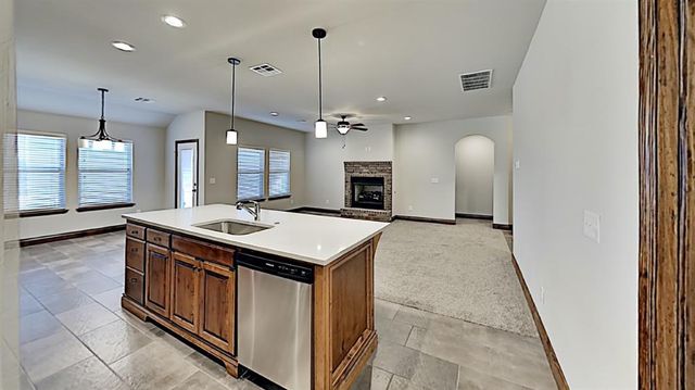 10712 NW 18th Street, Yukon, OK 73099