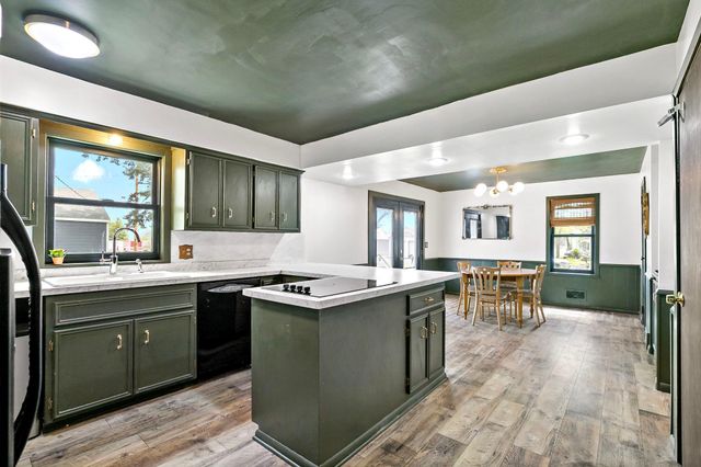 257 S Orange Street, Waconia, MN 55387