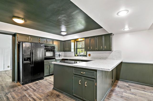 257 S Orange Street, Waconia, MN 55387