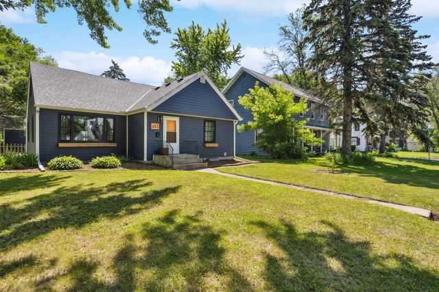 257 S Orange Street, Waconia, MN 55387