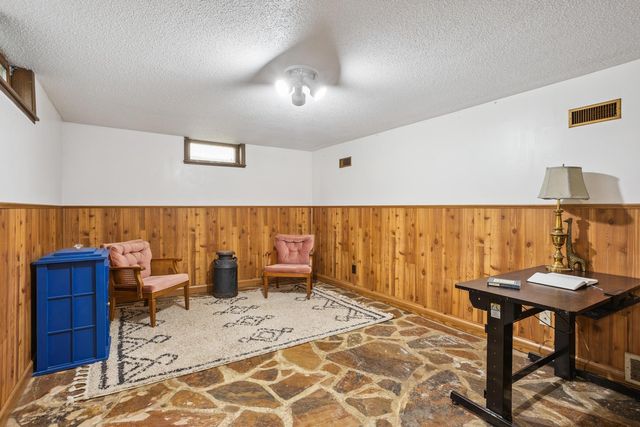 257 S Orange Street, Waconia, MN 55387